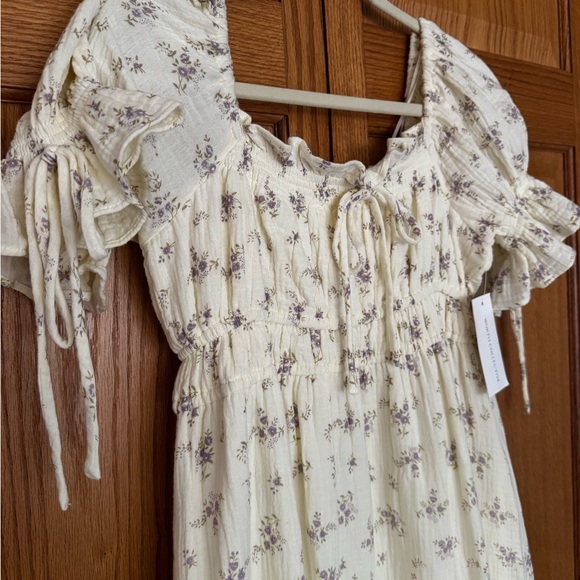 Shop Worth Collective Cotton gauze Floral Maxi Dress - Picture 3 of 4